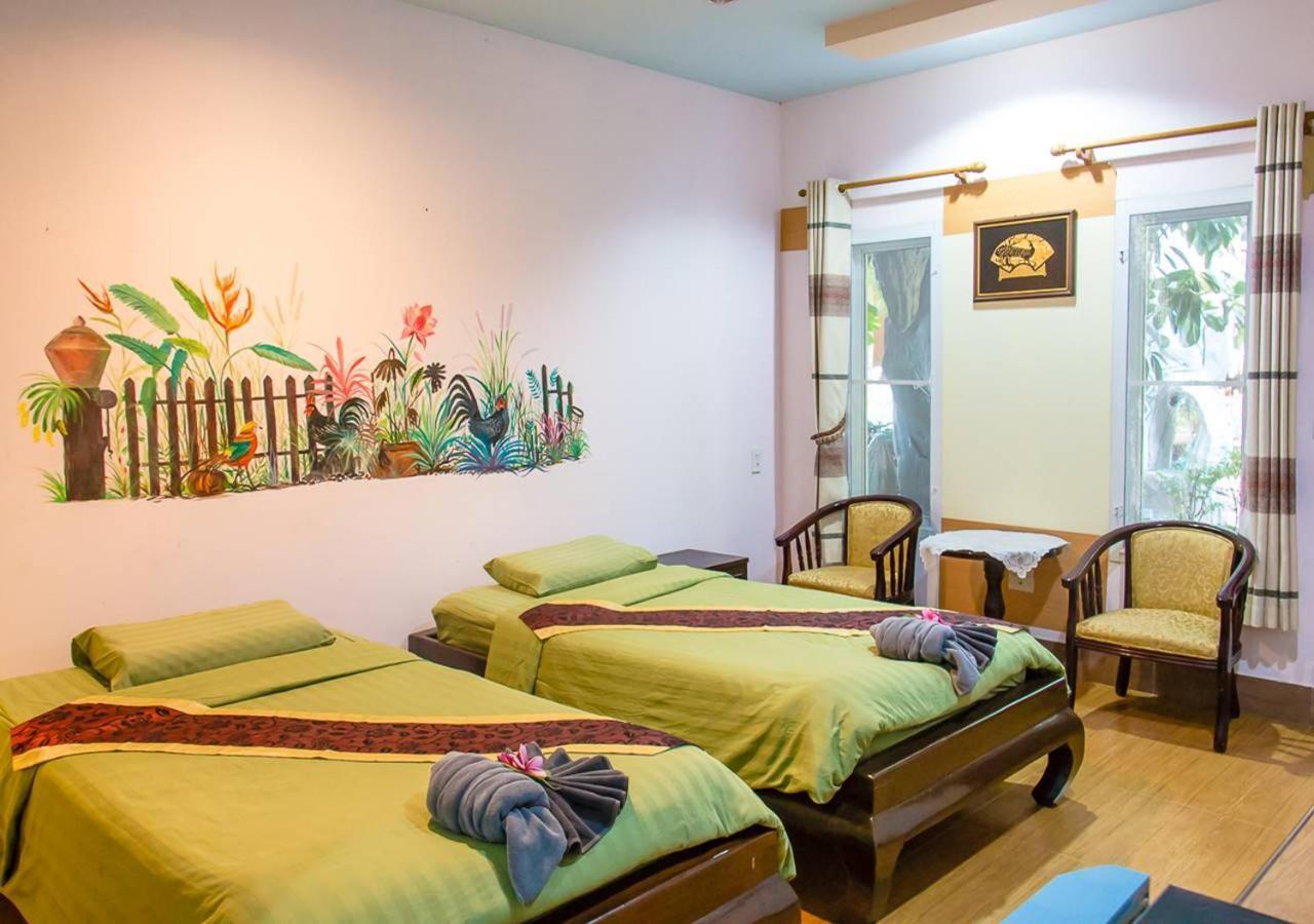Suwanna Riverside Chainat Bagian luar foto